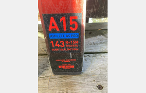 ROSSIGNOL ski GS 143 cm